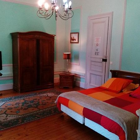 Chateau Des Saveurs Saint-Sauveur-dʼÉmalleville エクステリア 写真