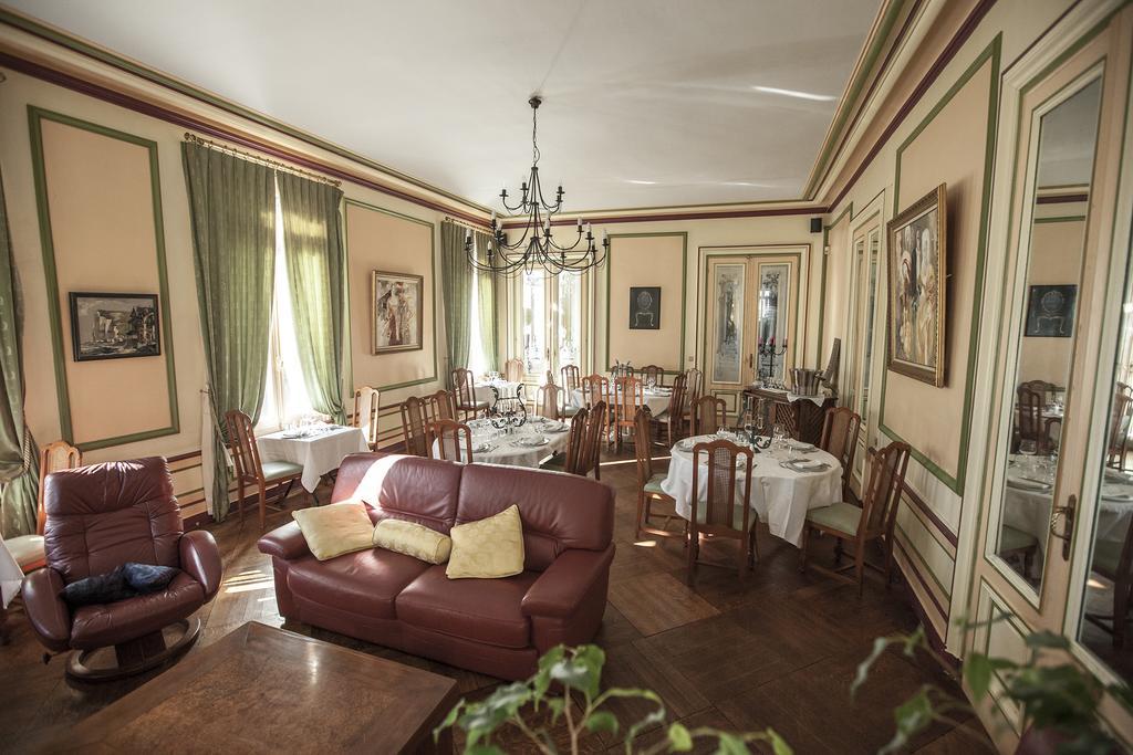 Chateau Des Saveurs Saint-Sauveur-dʼÉmalleville エクステリア 写真