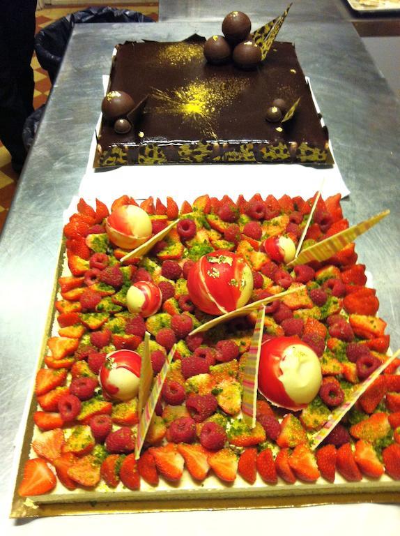 Chateau Des Saveurs Saint-Sauveur-dʼÉmalleville エクステリア 写真
