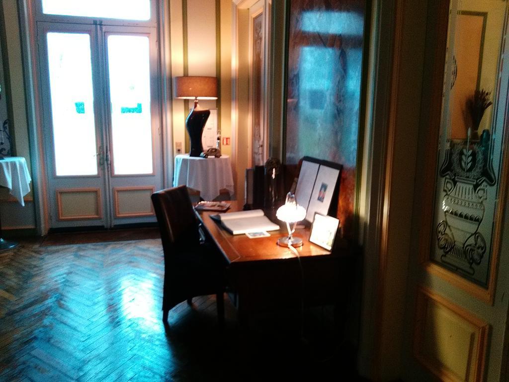 Chateau Des Saveurs Saint-Sauveur-dʼÉmalleville エクステリア 写真